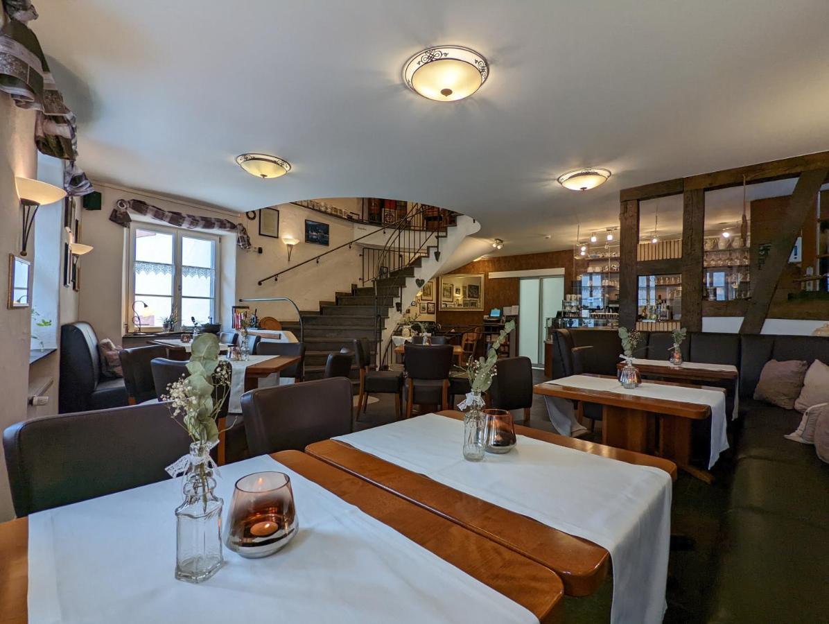 Hotel Klapperburg Байльштайн Экстерьер фото