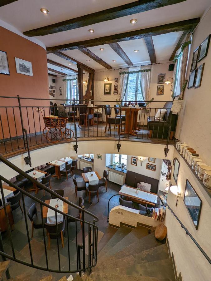 Hotel Klapperburg Байльштайн Экстерьер фото